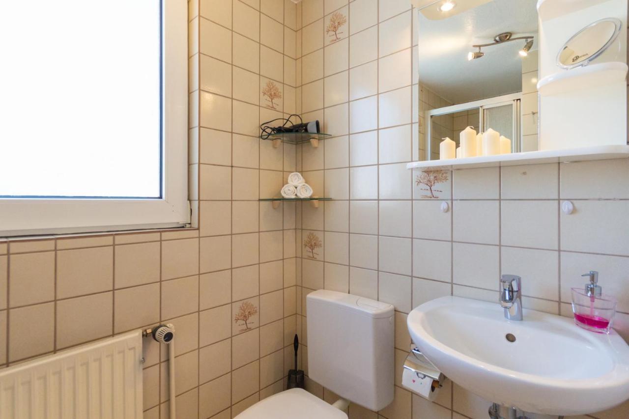 Gaestehaus Bei J.A.G. Busum Ngoại thất bức ảnh